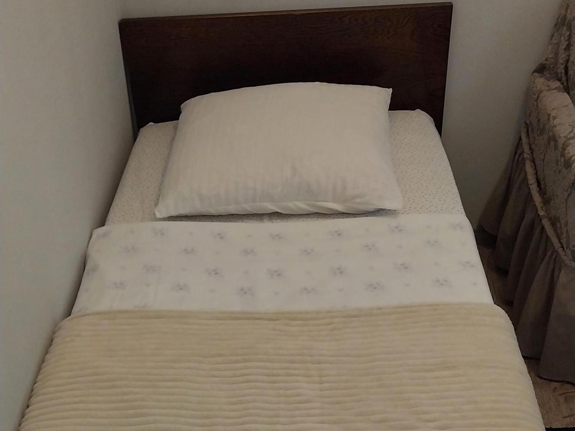 Guesthouse Leno Tsaldashi Quarto foto