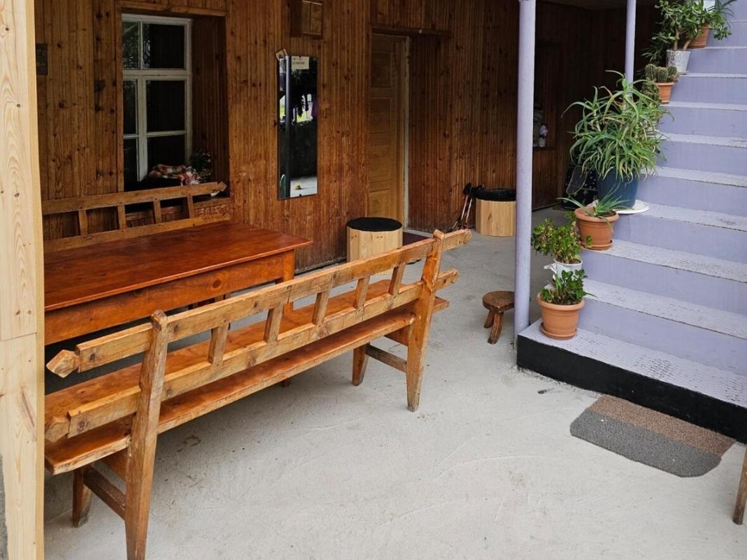 Guesthouse Leno Tsaldashi Exterior foto